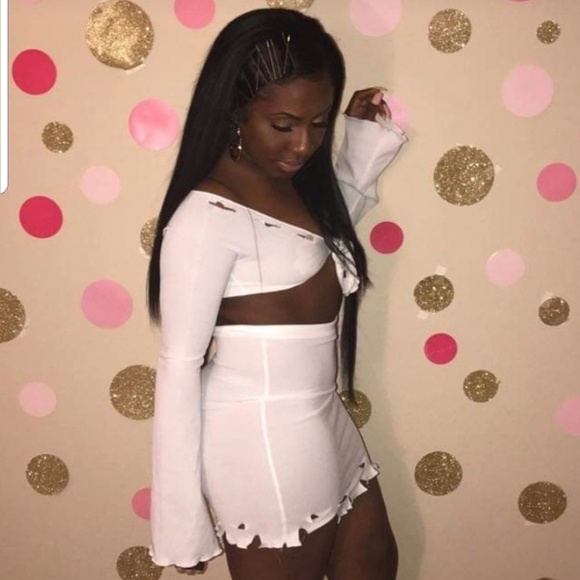 2-pc Set - Picture 1 of 3